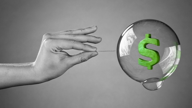 Can - and should - the RBA intervene to lower the Australian dollar?