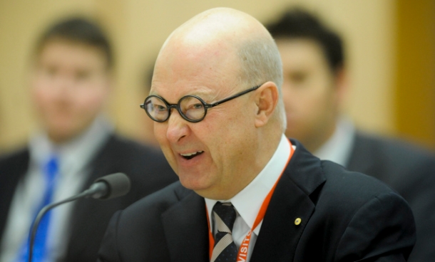 The resignation of News Corp Australia CEO Kim Williams comes at the end of week where the company’s tabloids were criticised for ‘biased’ election coverage. AAP/Lukas Coch