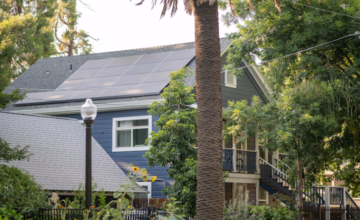 Smarter Energy Solutions: Residential Solar Installation in Cairns Smarter Energy Solutions: Residential Solar Installation in Cairns